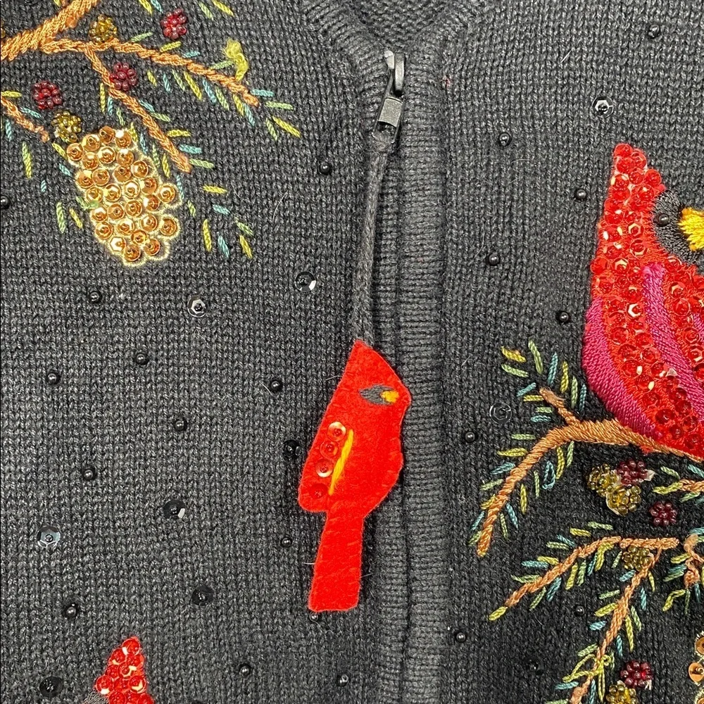 Heirloom Collectibles Women's Black Zip Front Sweater Embellished Cardinals PXL - Picture 4 of 9